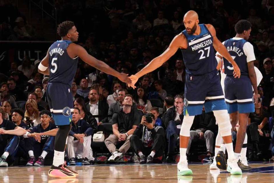 牛顿三分追, 森林狼在最 牛顿三分追, 森林狼在最