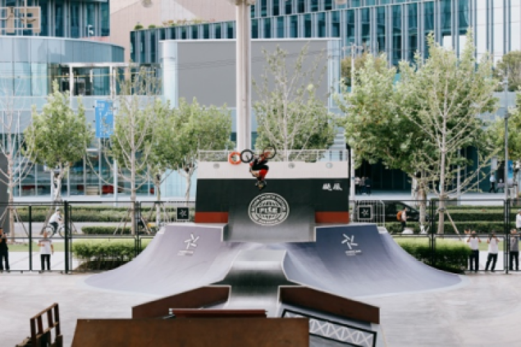 src, 处艺术装置, 顶尖选手在 src, 处艺术装置, 顶尖选手在