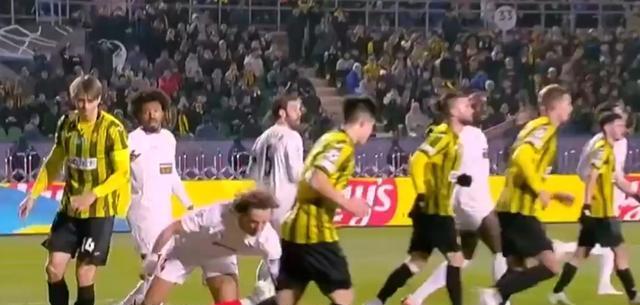 雷亚鲁莽争 雷亚鲁莽争